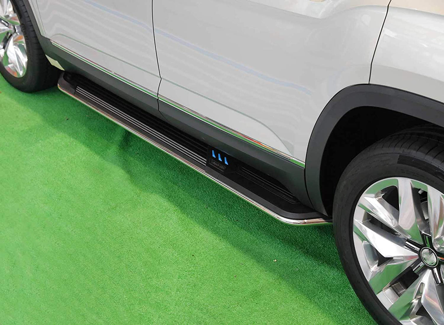 Saremas Durable Running Boards Side Steps Nerf Bars for Volkswagen VW Atlas 2018 2019 2020 2021 2022